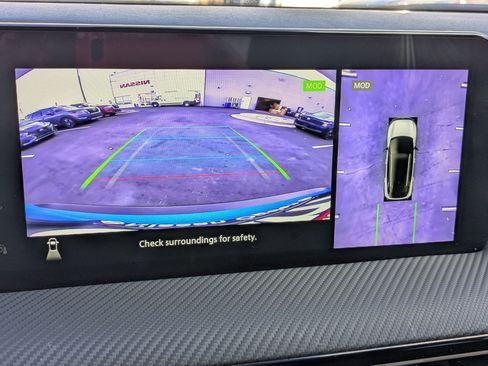 Used 2025 Nissan Kicks SR image 22