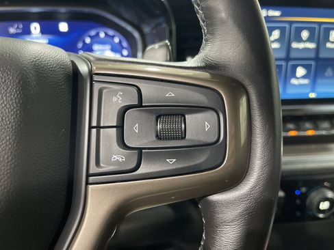 Used 2023 Chevrolet Silverado 1500 High Country w/ Z71 Off-Road Package image 30