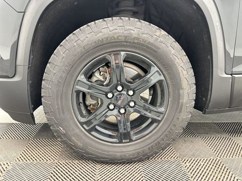 Certified 2023 GMC Acadia AT4 AWD/4WD image 11