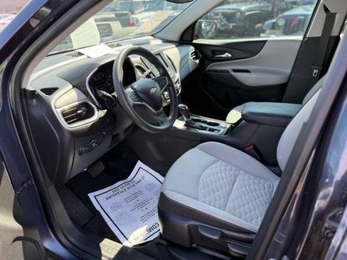 Used 2019 Chevrolet Equinox LS FWD image 10