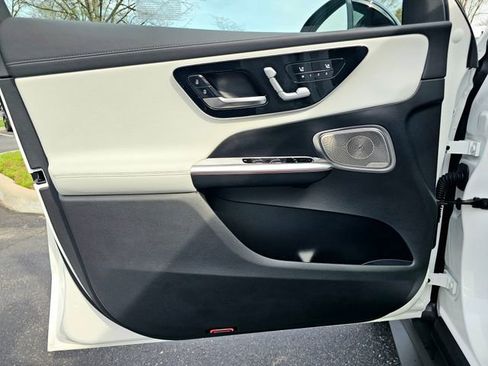 Certified 2026 Mercedes-Benz GLC 300 4MATIC image 21