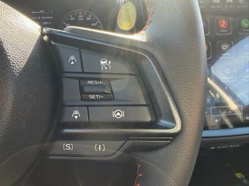 Certified 2025 Subaru Crosstrek 2.5i Limited image 15