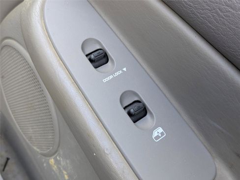 Used 2004 Dodge Ram 3500 Truck ST w/ Trailer Tow Group image 17