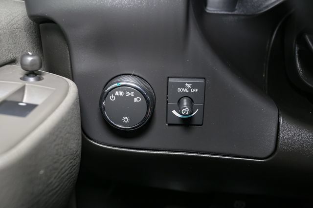 Used 2025 GMC Savana 3500 Extended w/ Driver Convenience Package RWD image 27