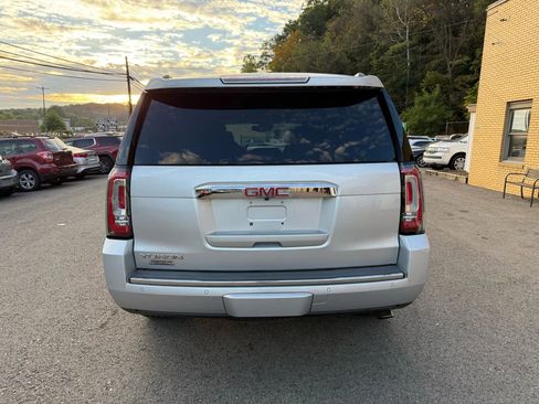 Used 2015 GMC Yukon Denali w/ Premium Package image 8