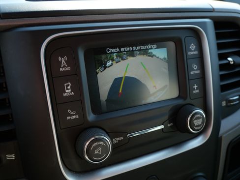 Used 2014 RAM 1500 Express AWD/4WD image 34
