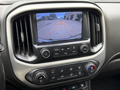 Used 2015 GMC Canyon SLT RWD image 25