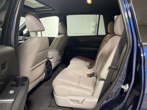 Used 2023 Honda Passport EX-L image 17