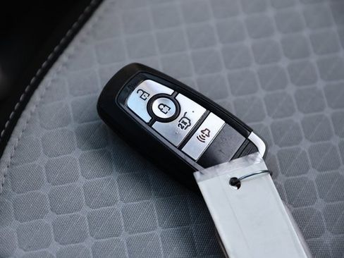 Certified 2024 Ford Escape Active image 30