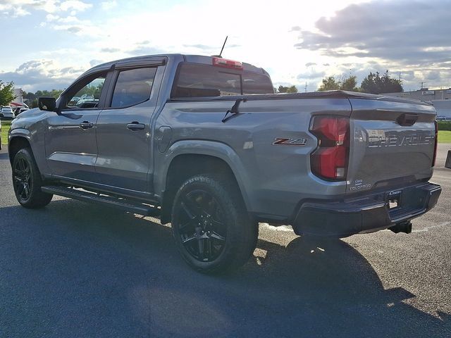 Used 2024 Chevrolet Colorado Z71 w/ Z71 Convenience Package 2 AWD/4WD image 7