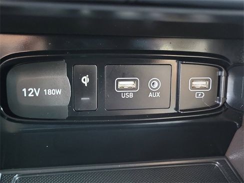 Used 2020 Hyundai Santa Fe Limited w/ Cargo Package image 15