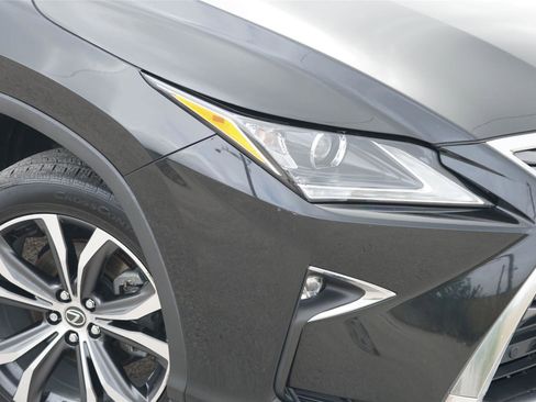 Used 2018 Lexus RX 450hL Premium w/ Premium Package AWD/4WD image 3
