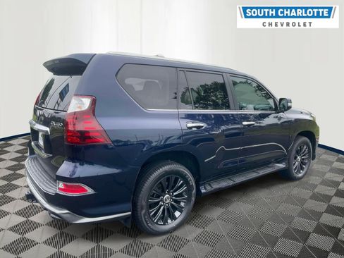 Used 2023 Lexus GX 460 Premium w/ Accessory Package AWD/4WD image 4