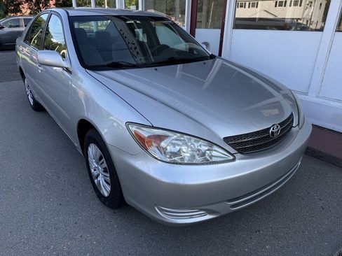 Used 2003 Toyota Camry LE FWD image 30