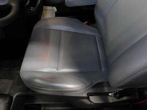 Used 2019 Ford Transit 250 148 Medium Roof image 27