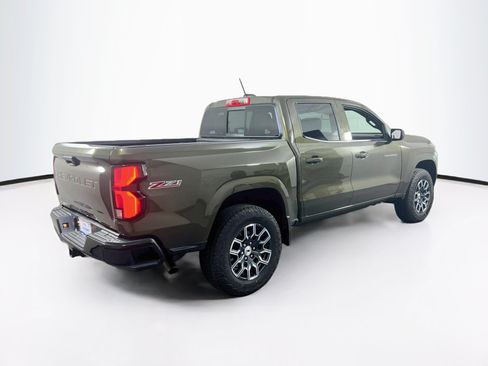 Used 2024 Chevrolet Colorado Z71 w/ Z71 Convenience Package 2 AWD/4WD image 5