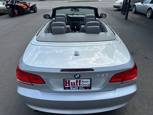 Used 2010 BMW 328i Convertible RWD image 9