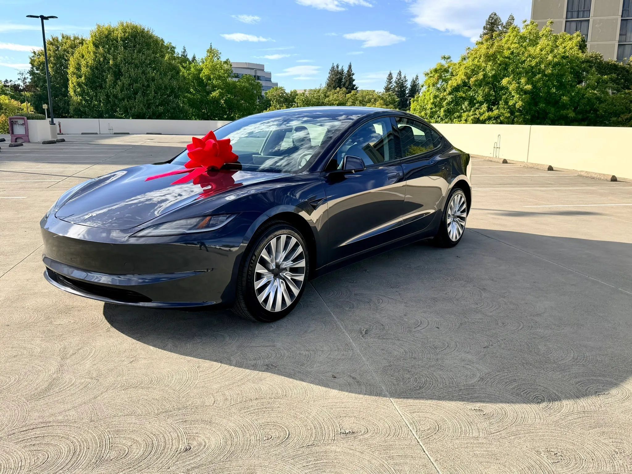 Used 2025 Tesla Model 3 Long Range RWD image 29