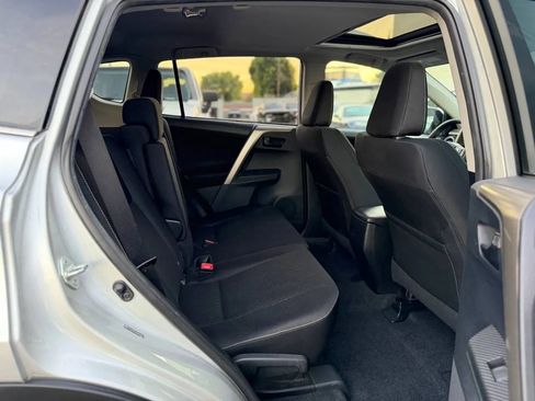 Used 2013 Toyota RAV4 XLE image 31