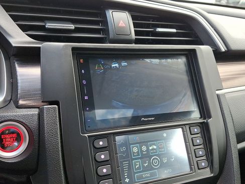 Used 2021 Honda Civic EX image 24