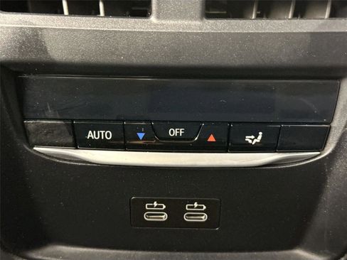 Used 2023 BMW M3 w/ M Carbon Exterior Package RWD image 38