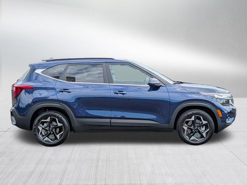 Certified 2024 Kia Seltos EX AWD/4WD image 8