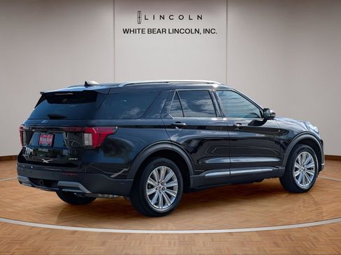 Used 2025 Ford Explorer Platinum w/ LUX Leather Package AWD/4WD image 5