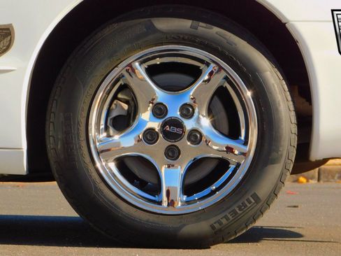 Used 2002 Pontiac Firebird Convertible image 14