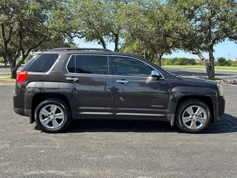 Used 2015 GMC Terrain SLT w/ Chrome Appearance Package FWD image 9