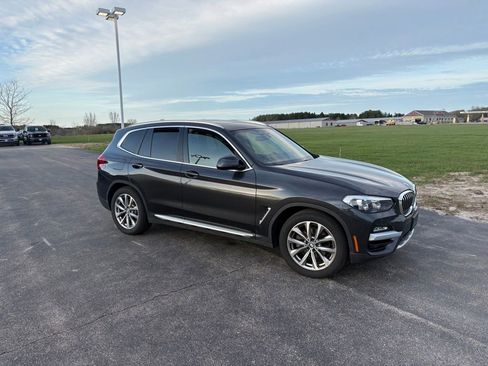 Used 2019 BMW X3 sDrive30i RWD image 2
