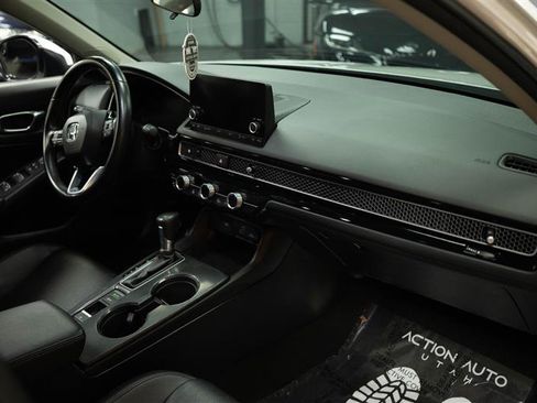 Used 2022 Honda Civic EX-L image 13