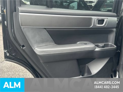 Used 2025 Hyundai Santa Fe SEL FWD image 26