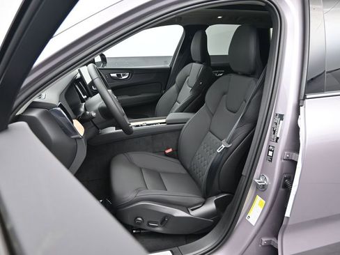 New 2026 Volvo XC60 T8 Plus w/ Climate Package AWD/4WD image 18