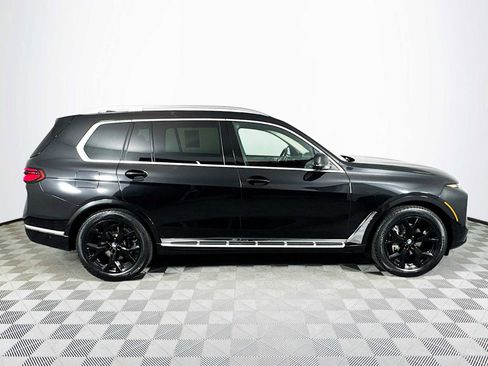 Used 2023 BMW X7 xDrive40i image 4