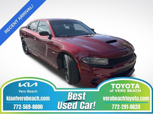 Used 2019 Dodge Charger R/T w/ Blacktop Package image 1