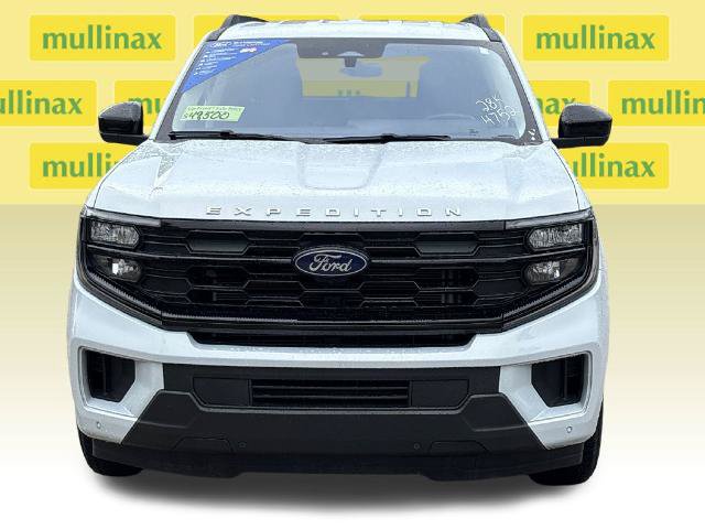 Certified 2025 Ford Expedition Max Active RWD image 15
