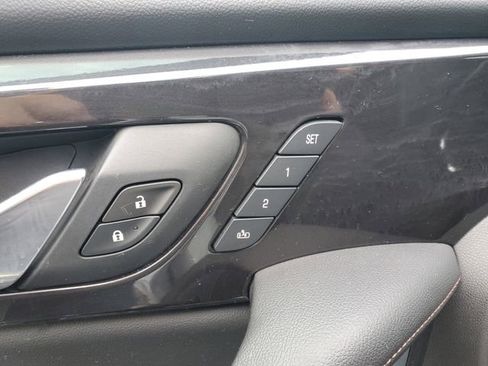 Certified 2019 Chevrolet Blazer Premier w/ Sun and Wheels Package image 21