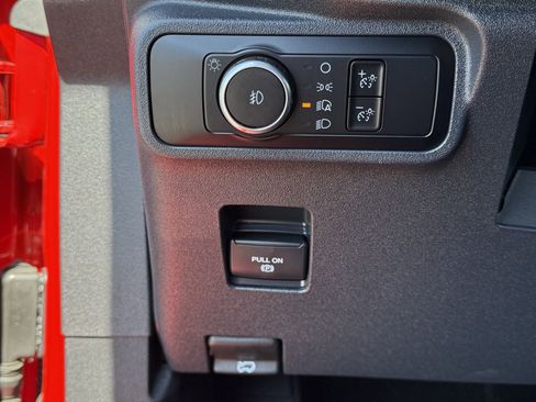 Used 2024 Ford Bronco Outer Banks image 12