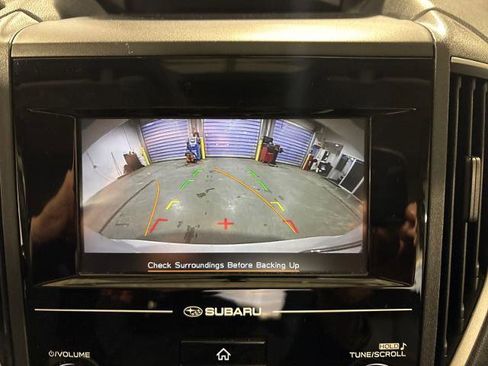 Used 2017 Subaru Impreza 2.0i Premium image 18