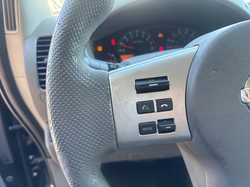 Used 2017 Nissan Frontier SV AWD/4WD image 14