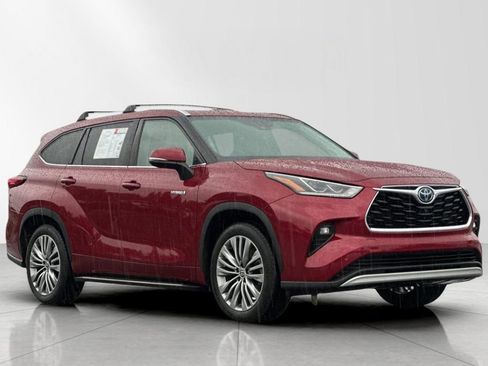 Used 2020 Toyota Highlander Limited Platinum image 8
