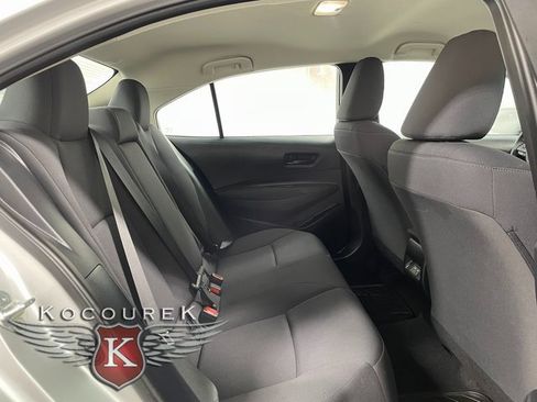 Used 2024 Toyota Corolla LE image 21