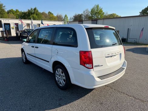 Used 2015 Dodge Grand Caravan American Value Package image 7