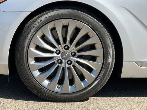 Used 2018 Genesis G90 5.0 Ultimate AWD/4WD image 27