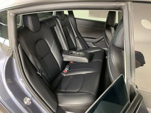 Used 2022 Tesla Model 3 Performance image 33