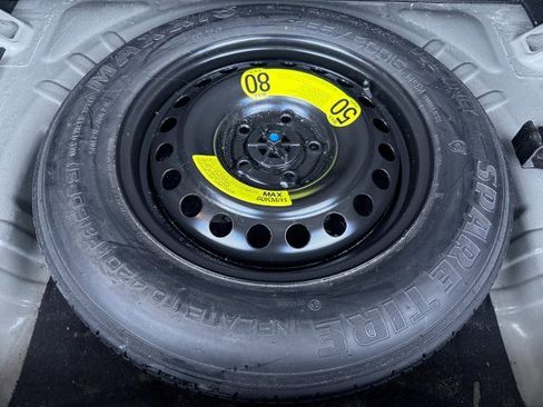 Used 2020 Kia Sportage EX image 26