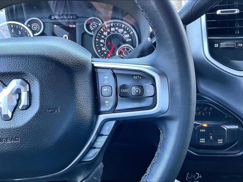 Certified 2025 RAM 2500 Big Horn AWD/4WD image 7
