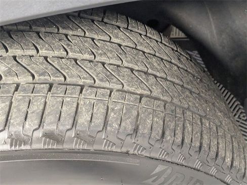 Used 2024 GMC Sierra 1500 Denali image 9