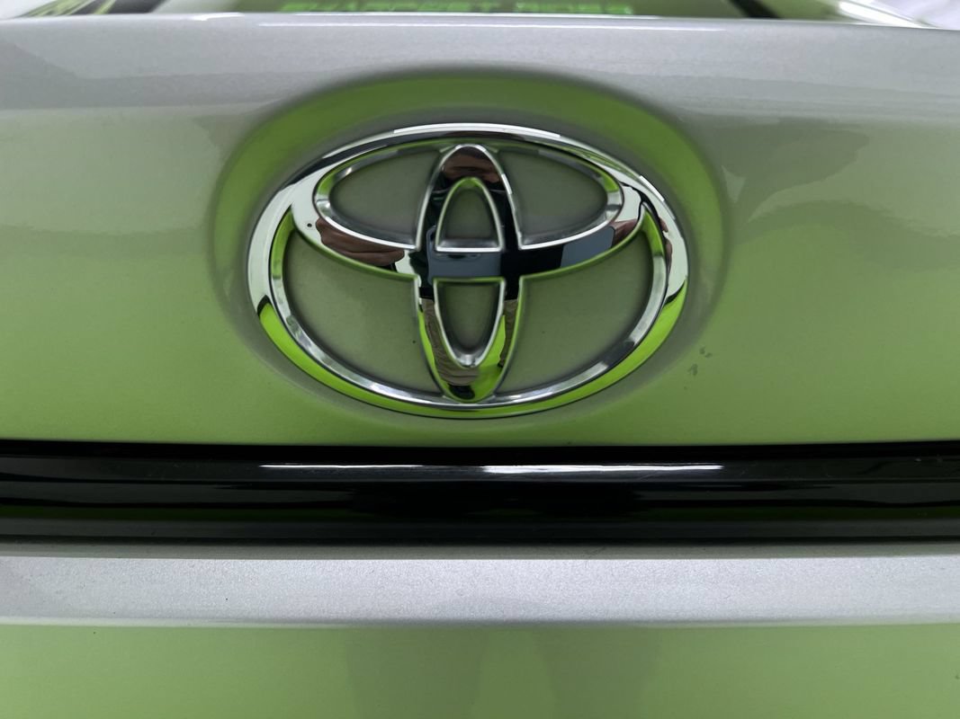 Used 2023 Toyota Corolla LE FWD image 15