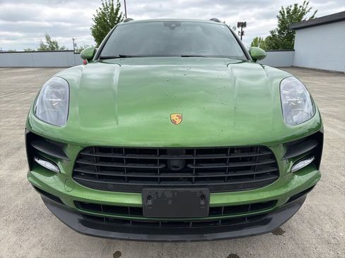 Used 2019 Porsche Macan AWD/4WD image 2
